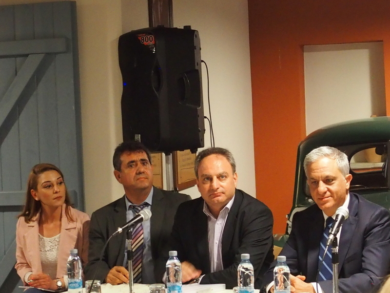 İki Toplumlu Barış İnisiyatifi Birleşik Kıbrıs ve Derinya Belediyesi Ortak Panel Düzenledi