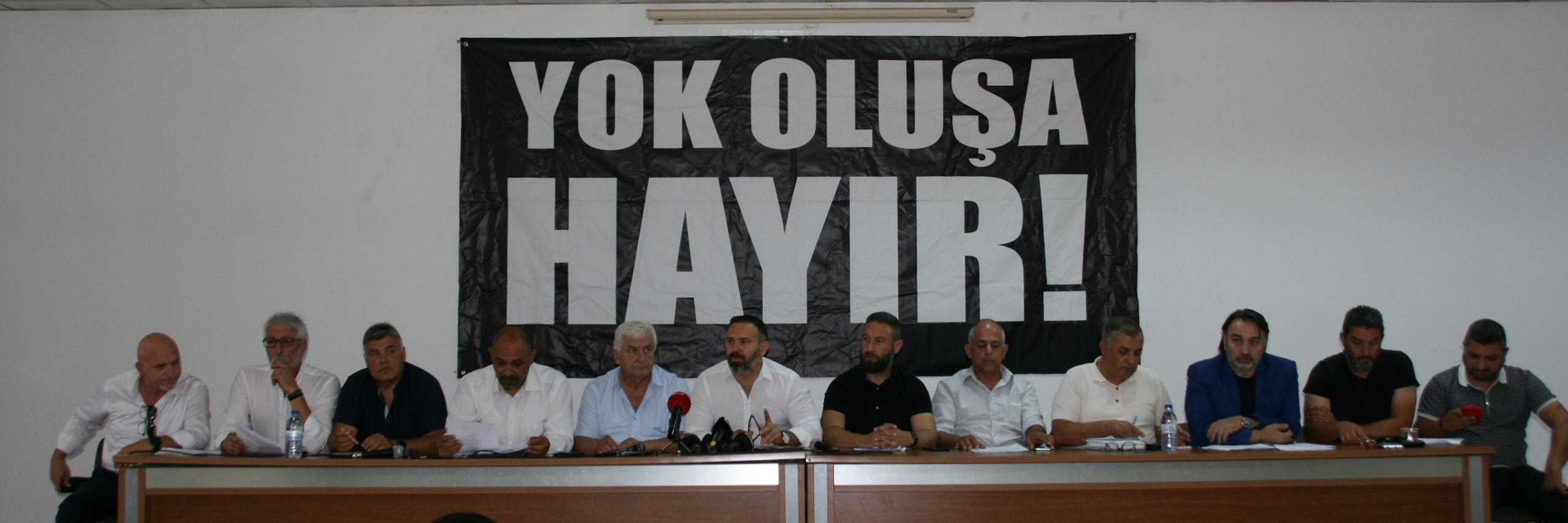 Toplumsal Varoluş Platformu: Kıbrıs Türk Toplumu bu gömleği giymeyecek