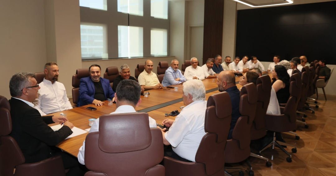 Cumhurbaşkanı Tufan Erhürman tarafından Kıbrıs sorunuyla ilgili sendikalarımız bilgilendirildi.